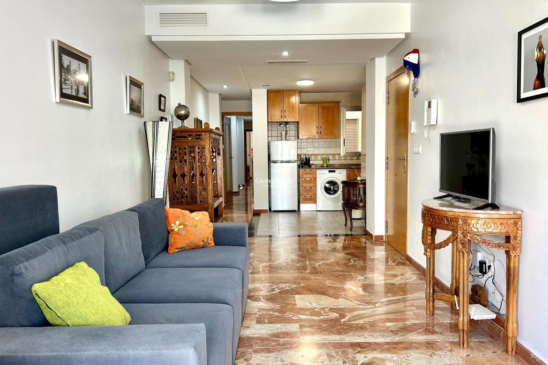 Wederverkoop - APPARTEMENT -
TORREVIEJA - Center