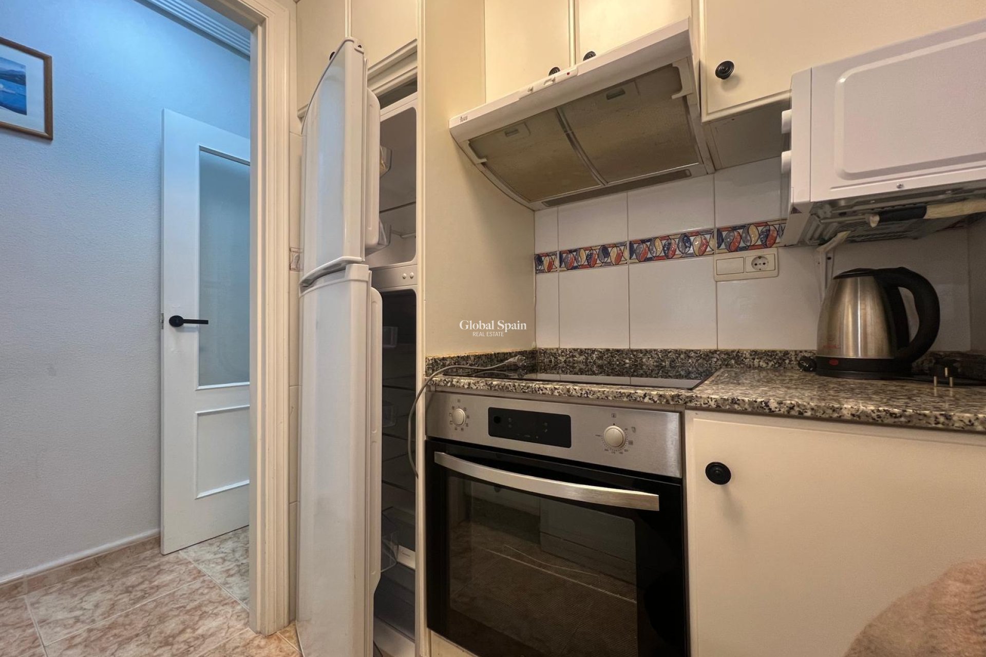 Wederverkoop - APPARTEMENT -
TORREVIEJA - Center