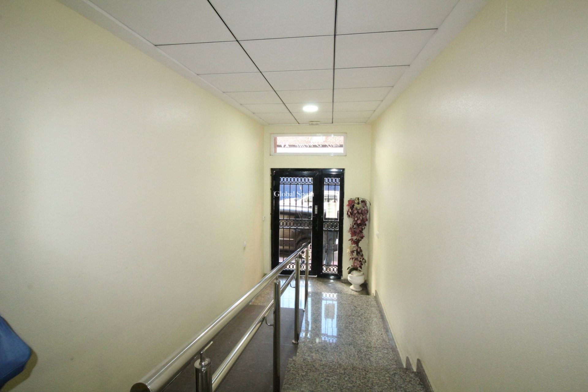 Wederverkoop - APPARTEMENT -
TORREVIEJA - Center