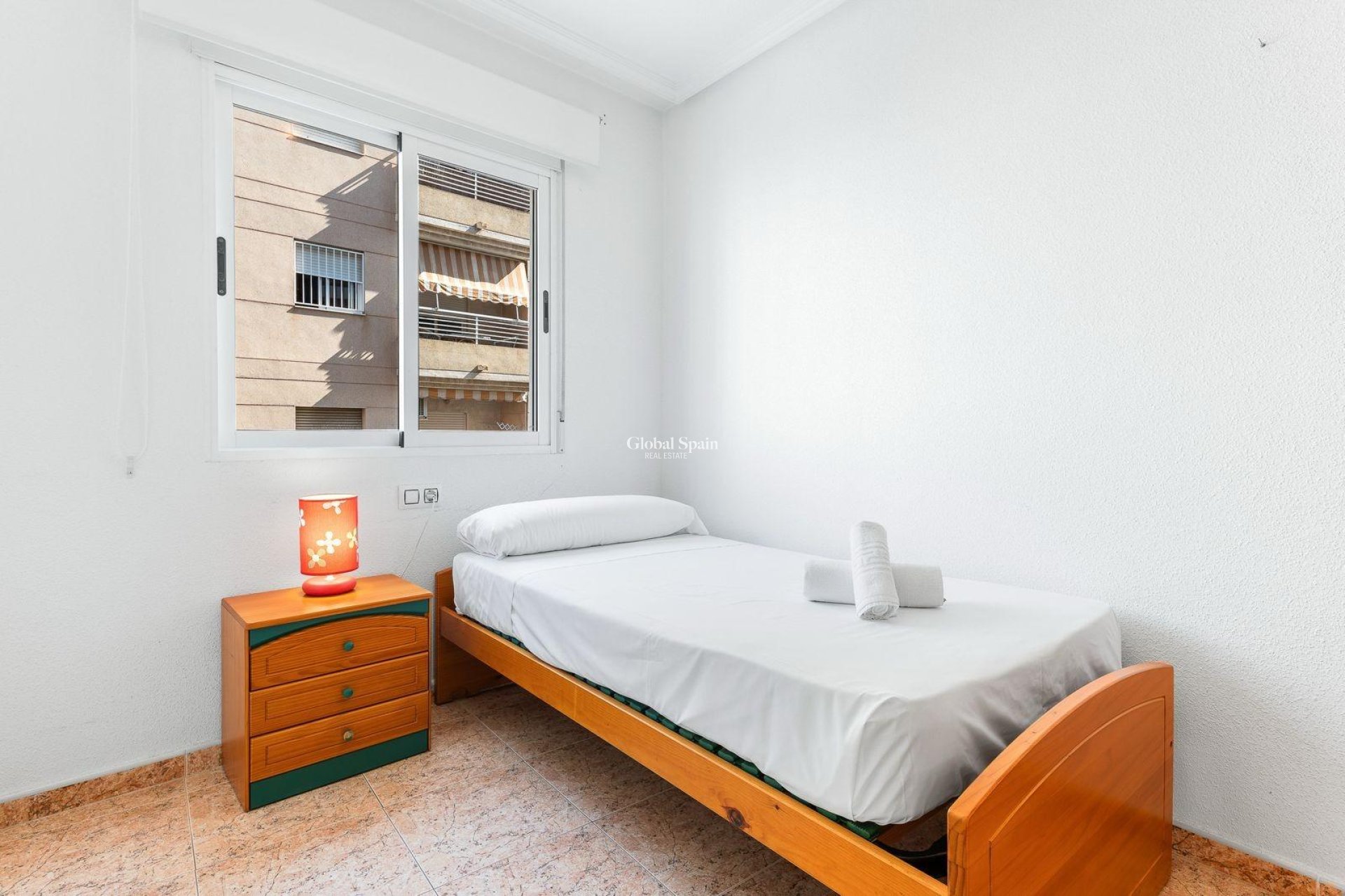 Wederverkoop - APPARTEMENT -
TORREVIEJA - Center