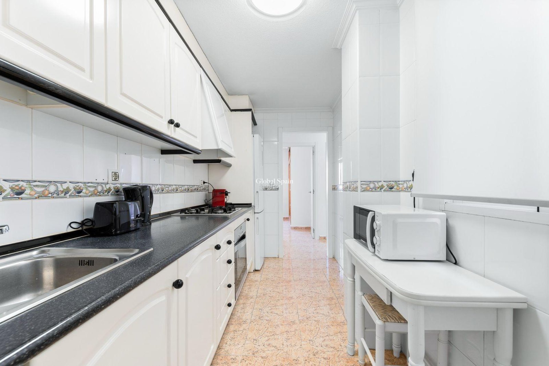 Wederverkoop - APPARTEMENT -
TORREVIEJA - Center