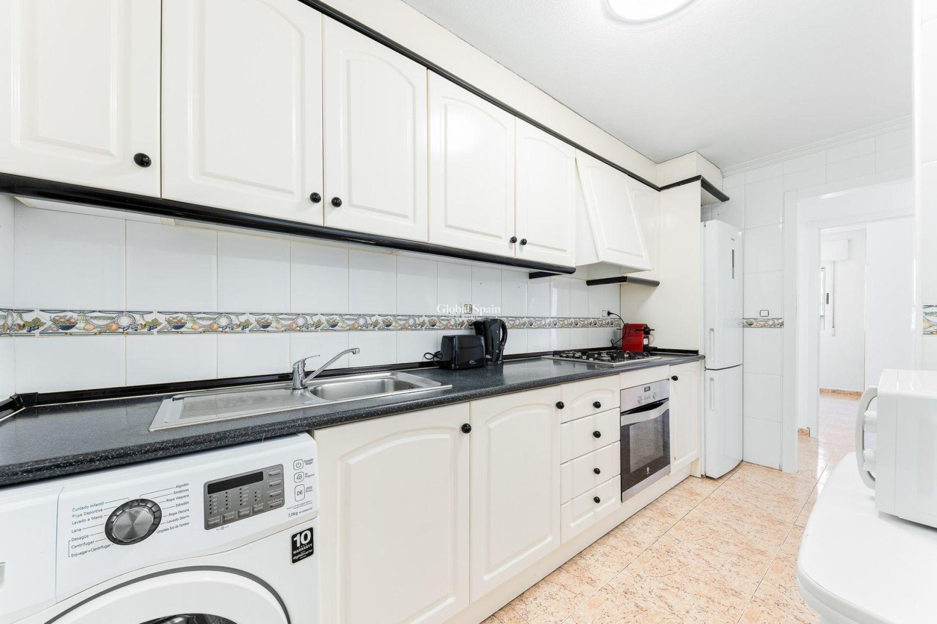 Wederverkoop - APPARTEMENT -
TORREVIEJA - Center