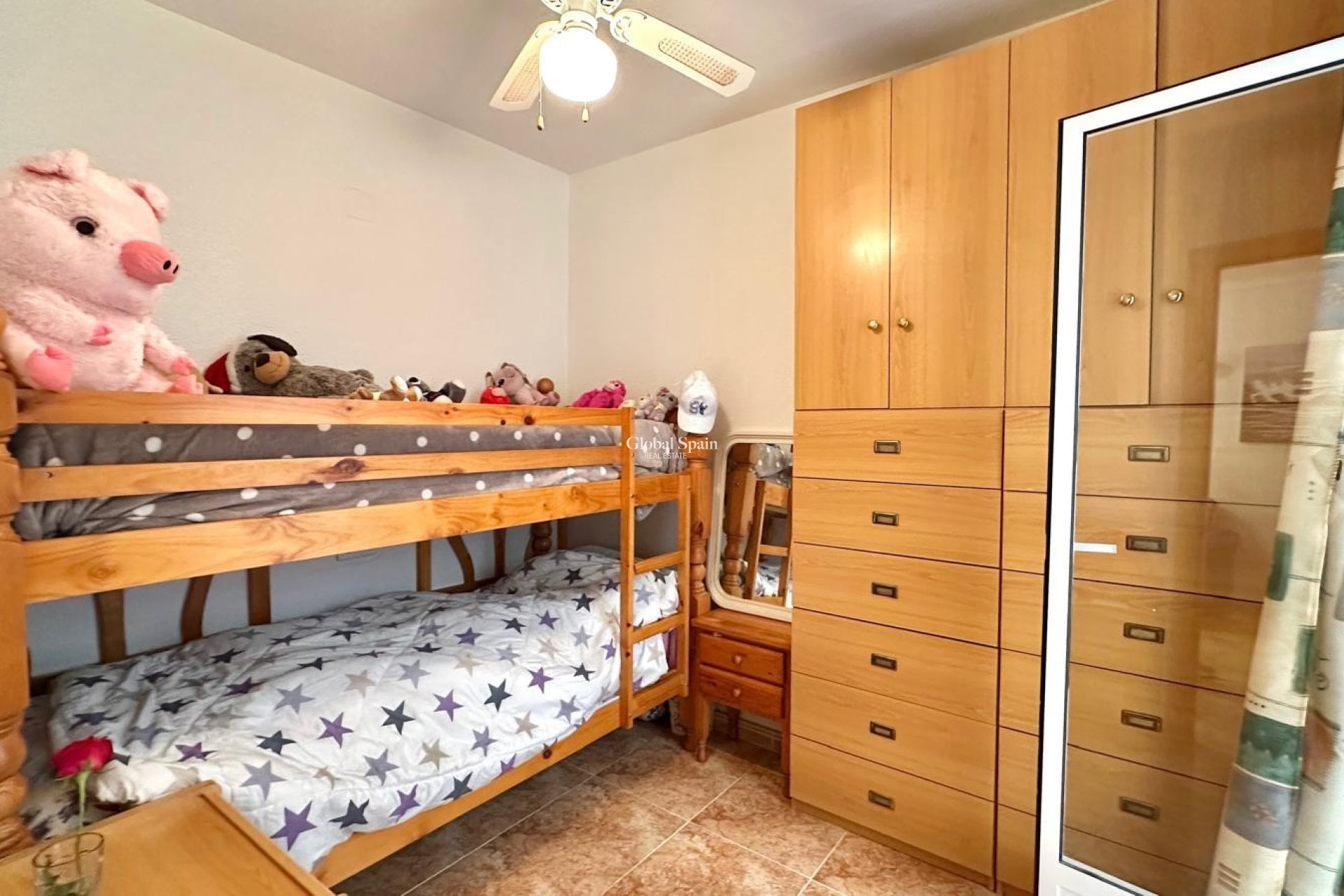 Wederverkoop - APPARTEMENT -
TORREVIEJA - Center