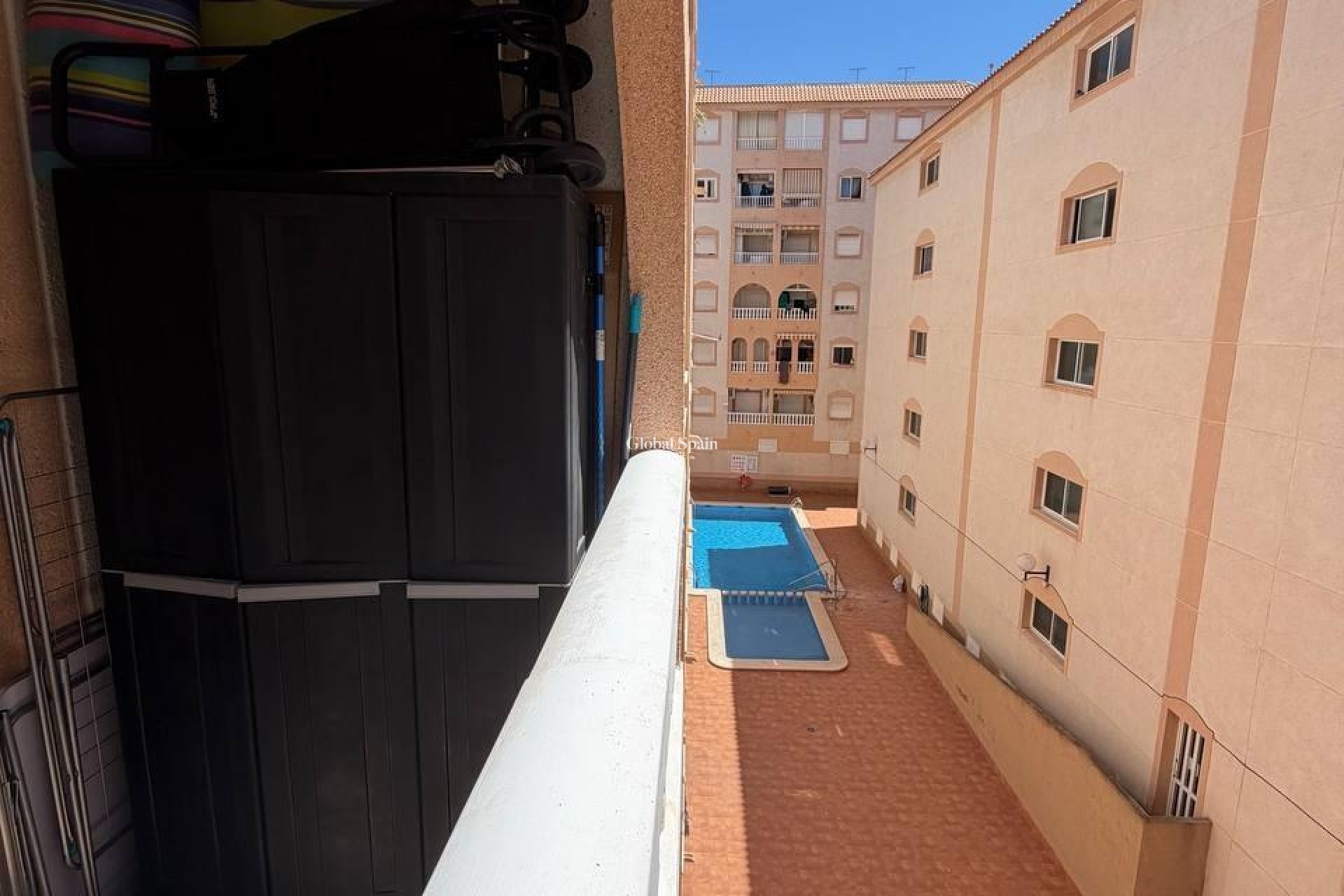Wederverkoop - APPARTEMENT -
TORREVIEJA - Center