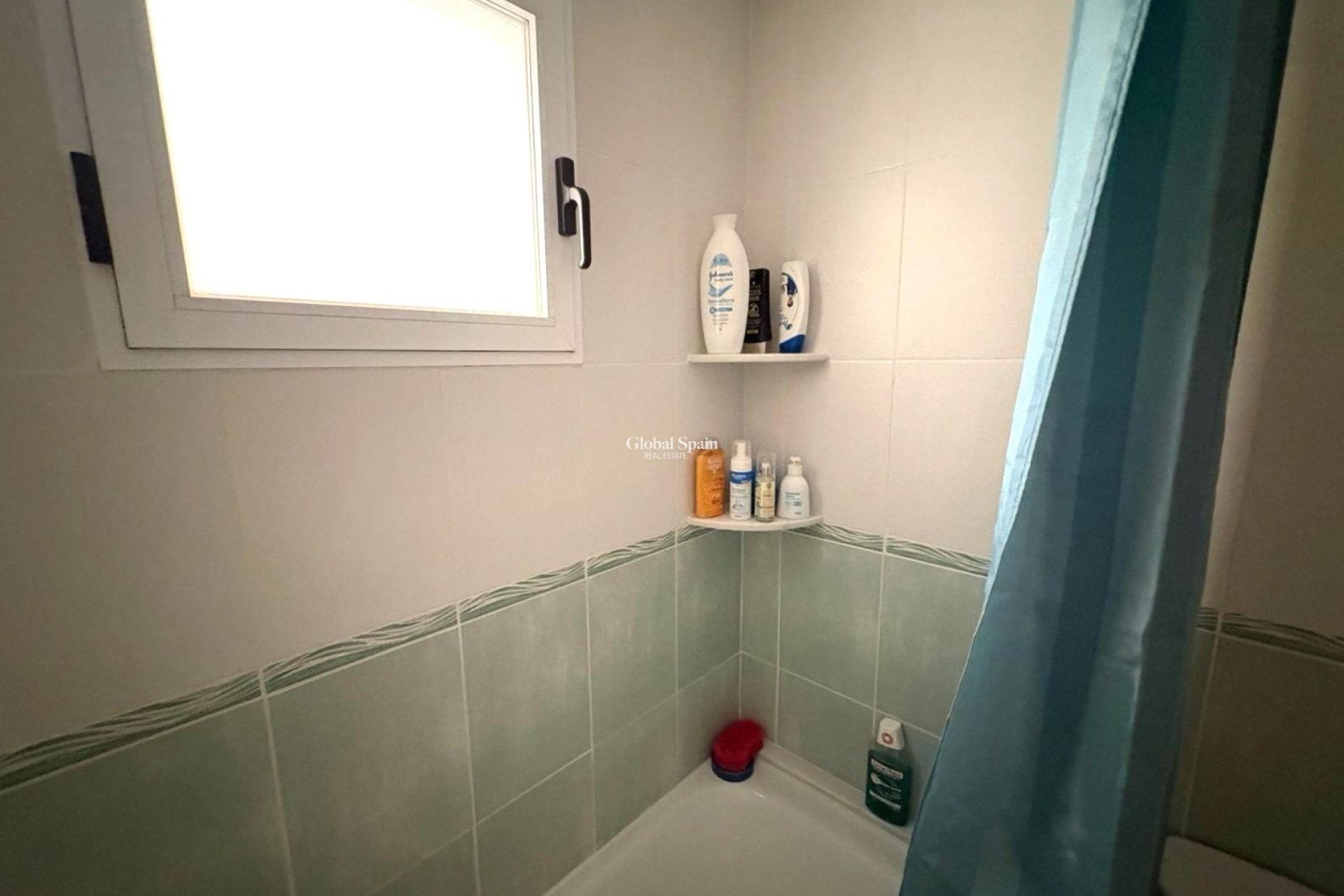 Wederverkoop - APPARTEMENT -
TORREVIEJA - Center