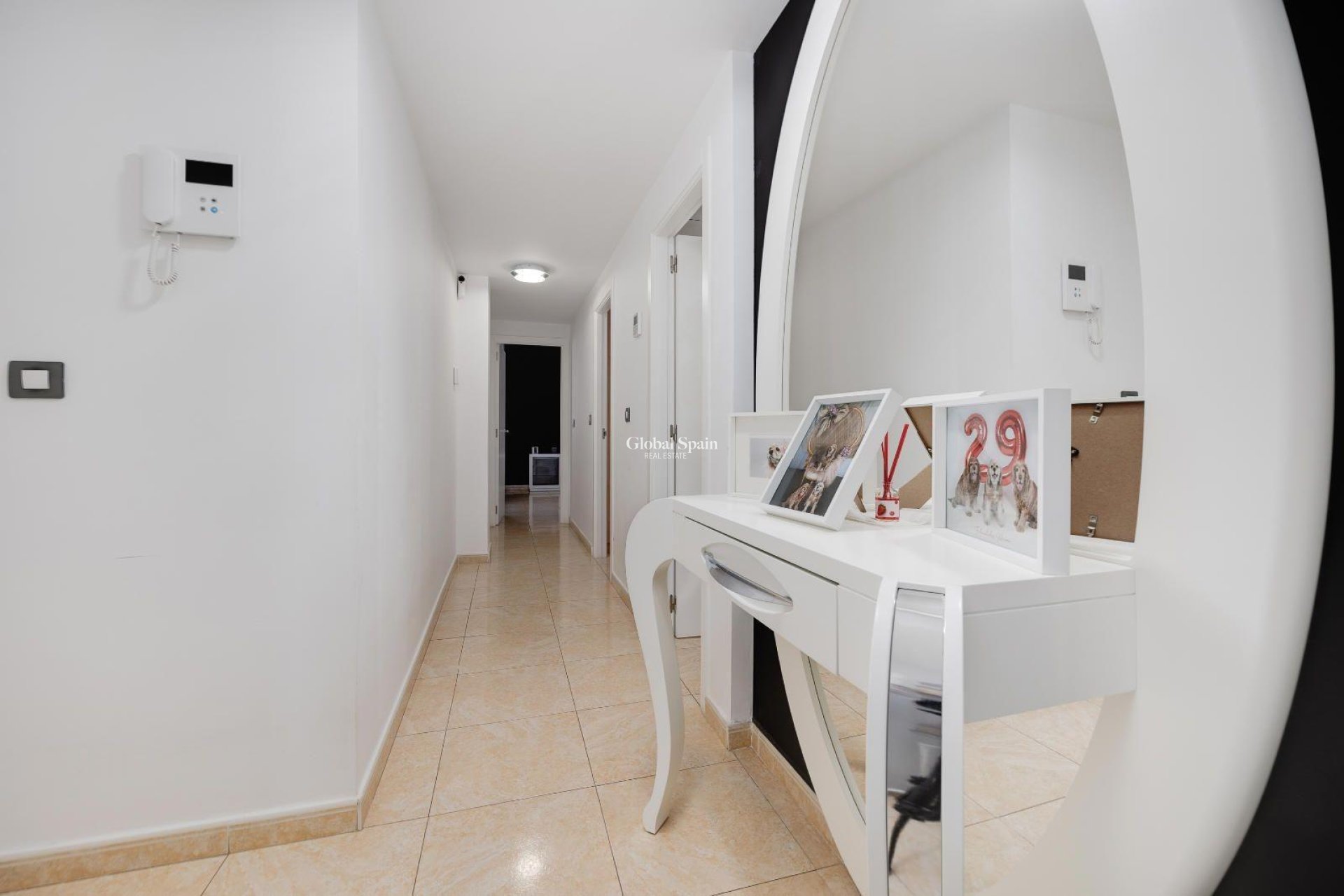 Wederverkoop - APPARTEMENT -
TORREVIEJA - Center
