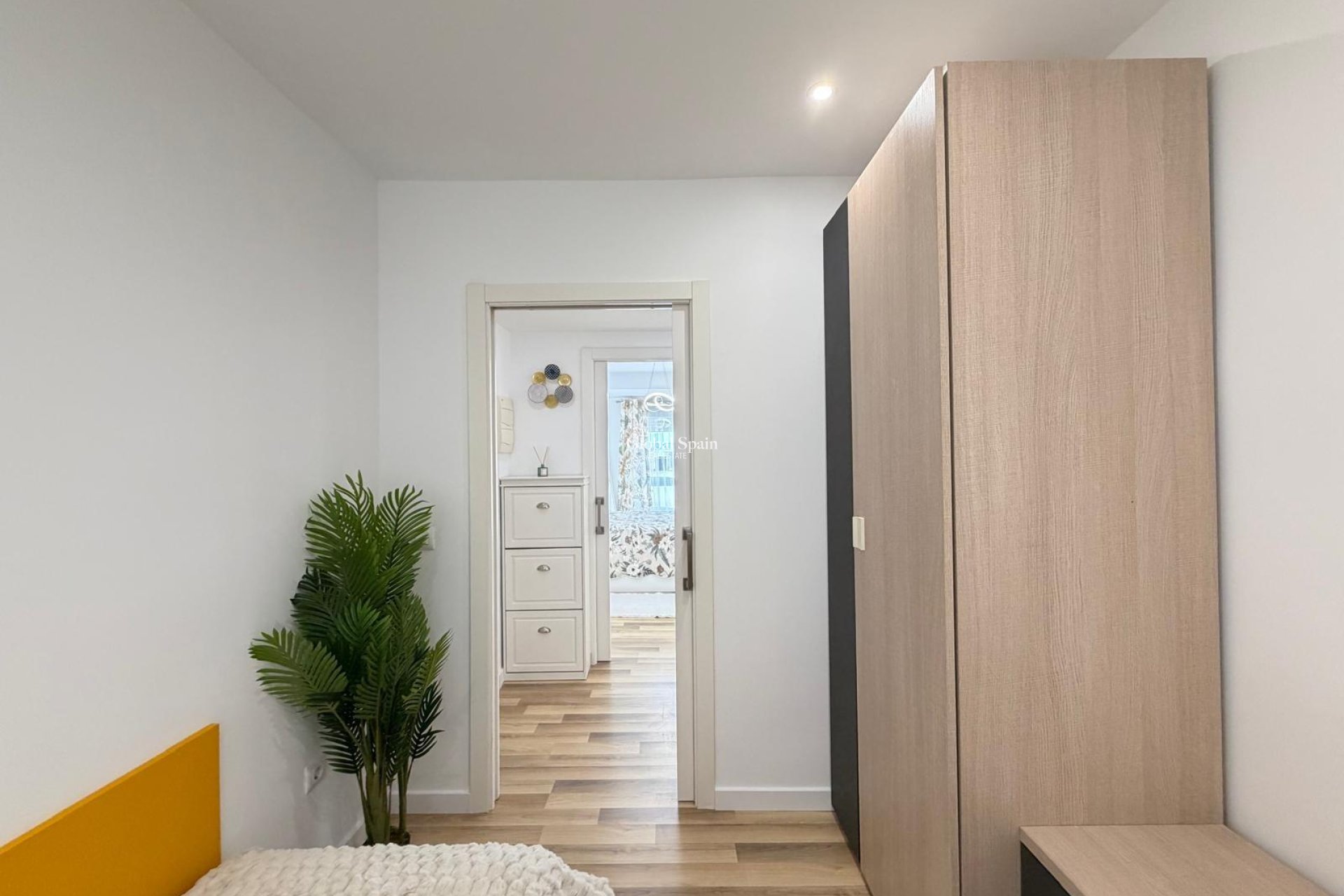Wederverkoop - APPARTEMENT -
TORREVIEJA - Center