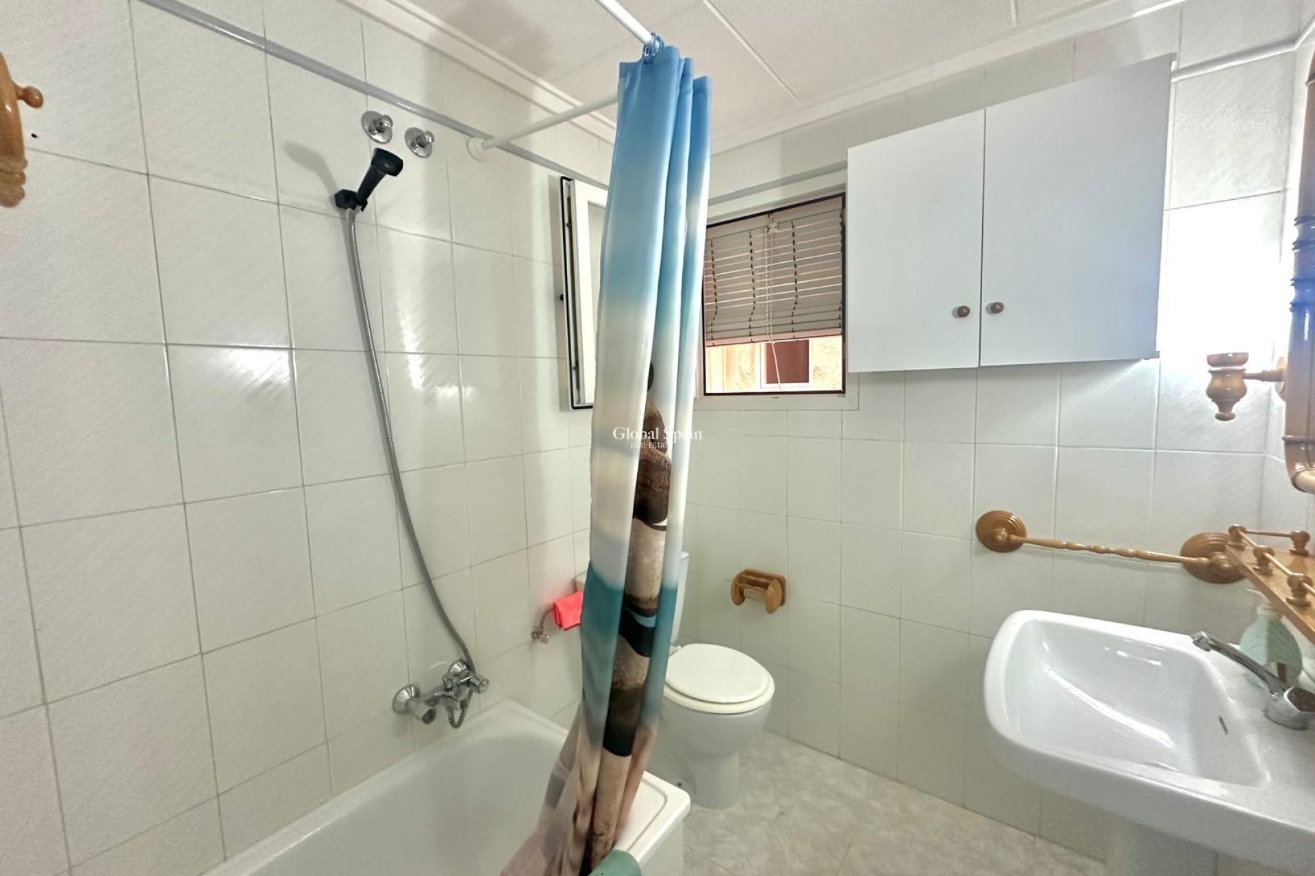 Wederverkoop - APPARTEMENT -
TORREVIEJA - Center