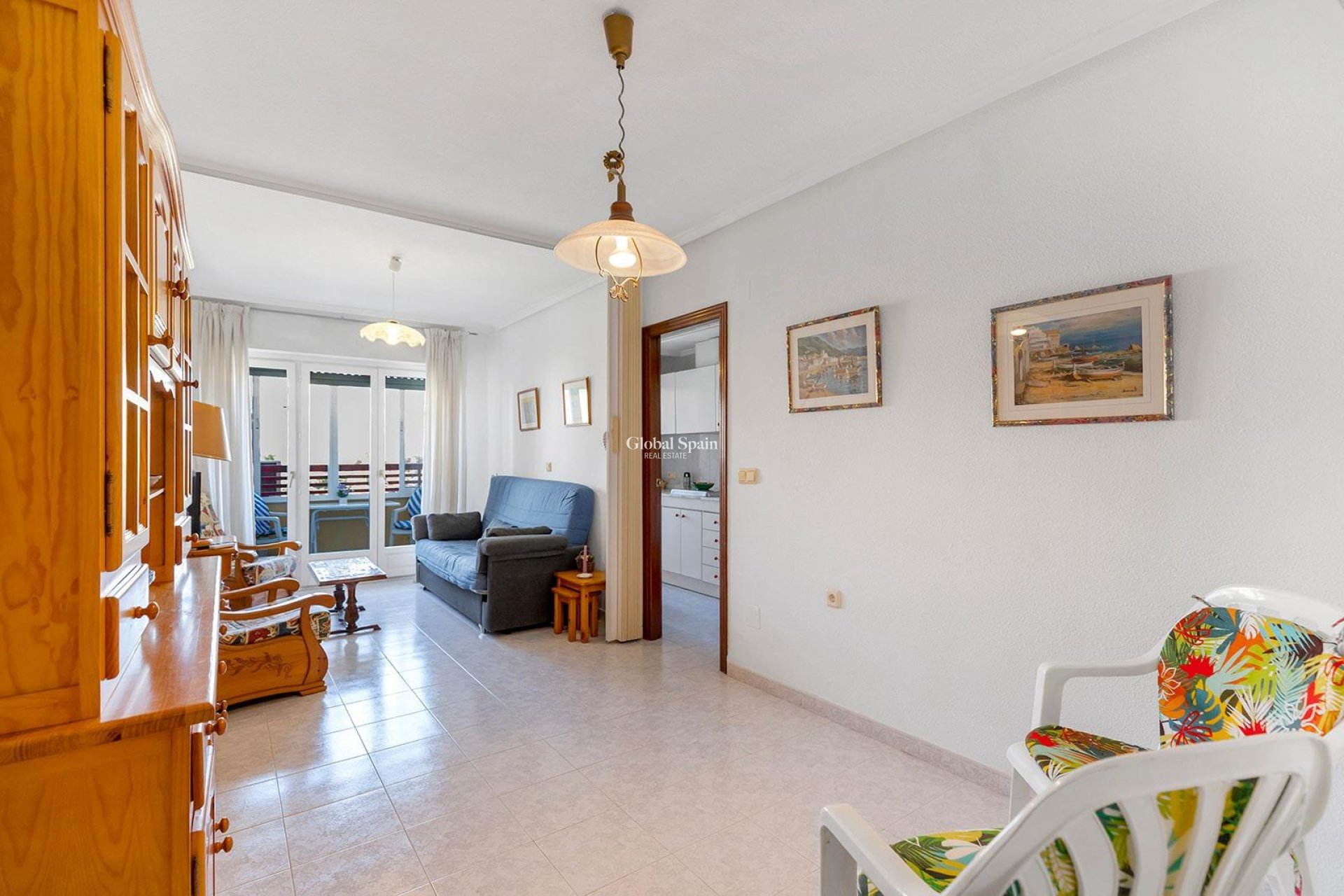 Wederverkoop - APPARTEMENT -
TORREVIEJA - Centro