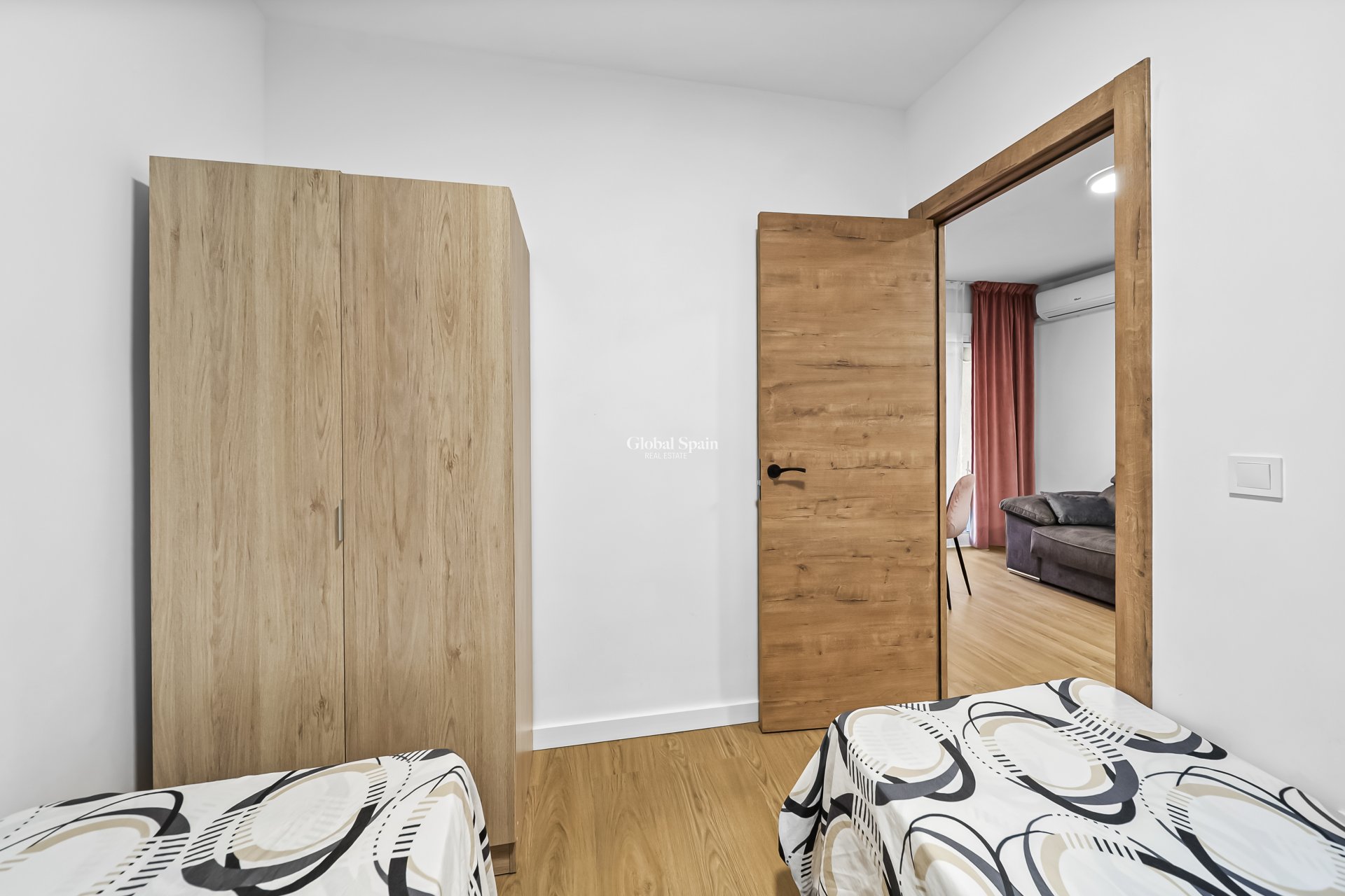 Wederverkoop - Appartement -
TORREVIEJA - Centro