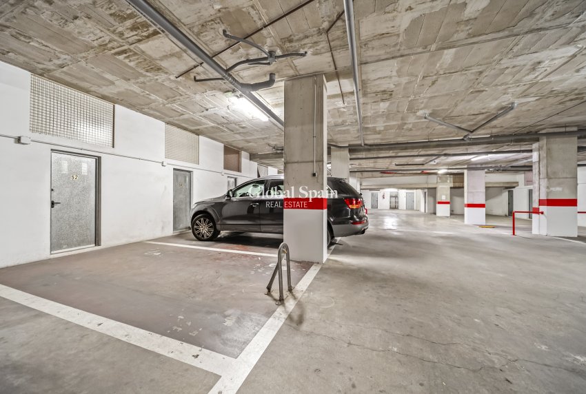 Wederverkoop - APPARTEMENT -
TORREVIEJA - Centro