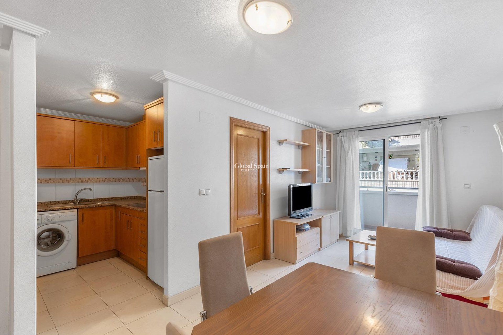 Wederverkoop - APPARTEMENT -
TORREVIEJA - Centro