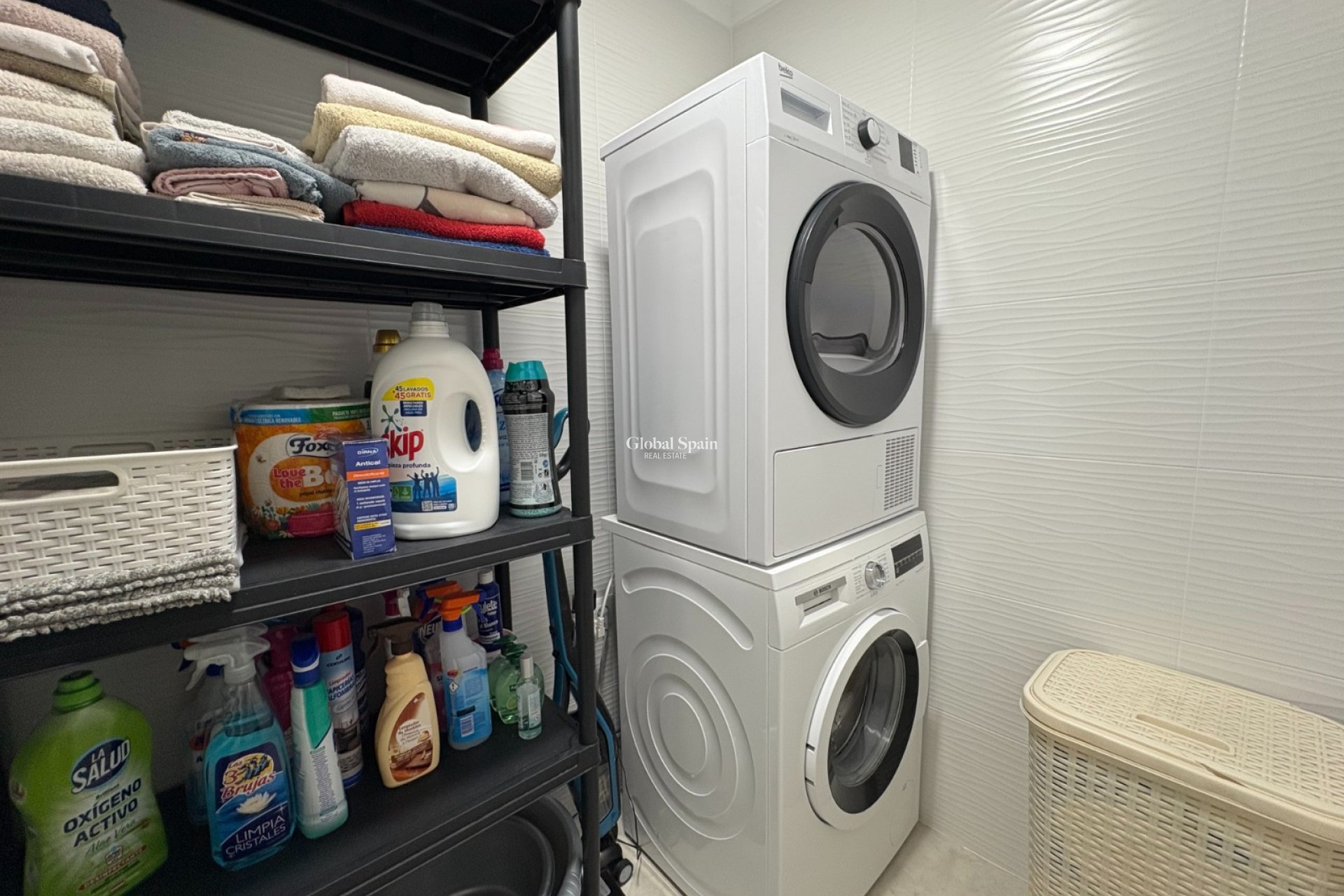 Wederverkoop - Appartement -
TORREVIEJA - Centro