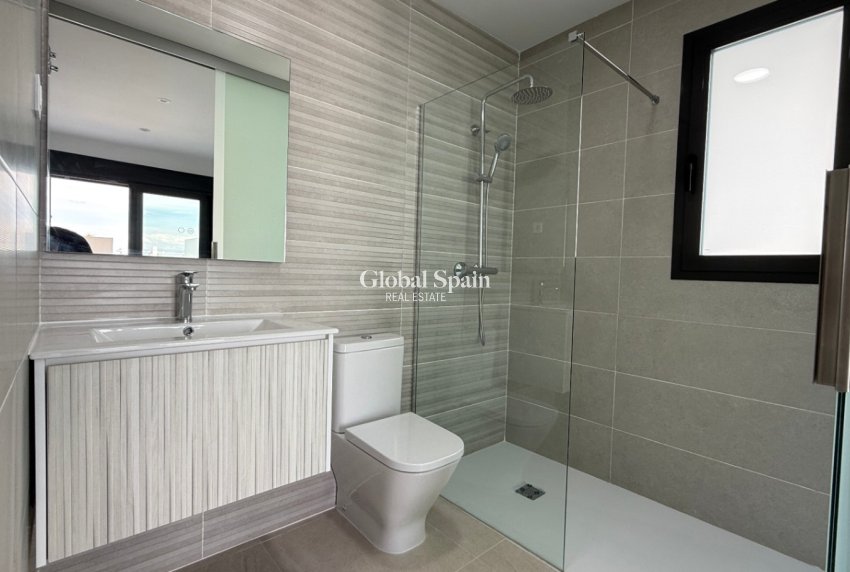 Wederverkoop - Appartement -
TORREVIEJA - Costa Blanca Sur