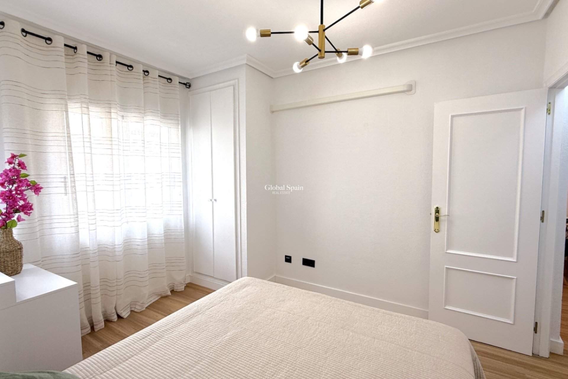 Wederverkoop - Appartement -
TORREVIEJA - Costa Blanca Sur