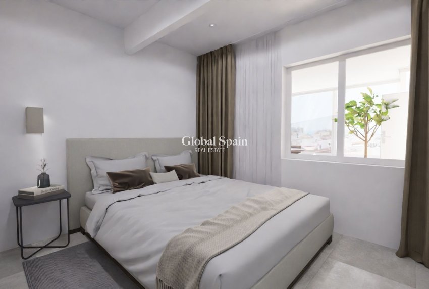 Wederverkoop - APPARTEMENT -
TORREVIEJA - Costa Blanca