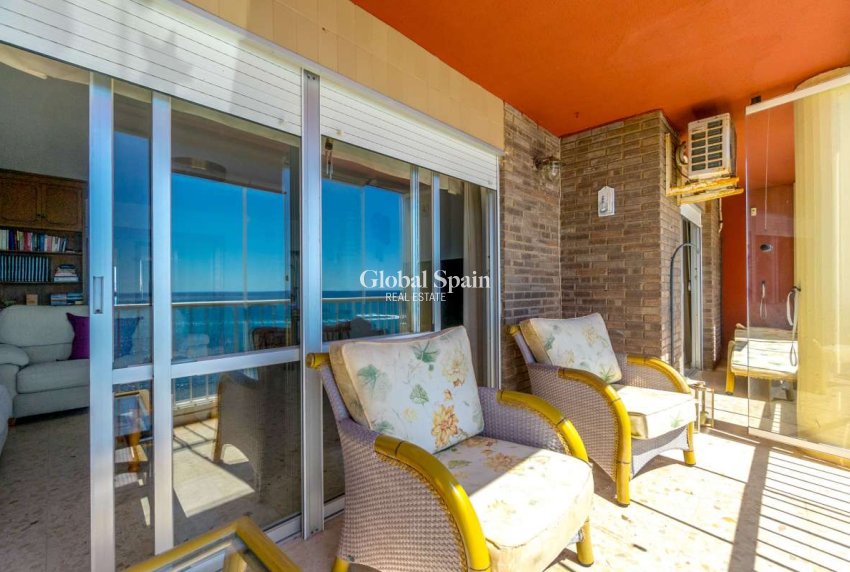 Wederverkoop - APPARTEMENT -
TORREVIEJA - Costa Blanca