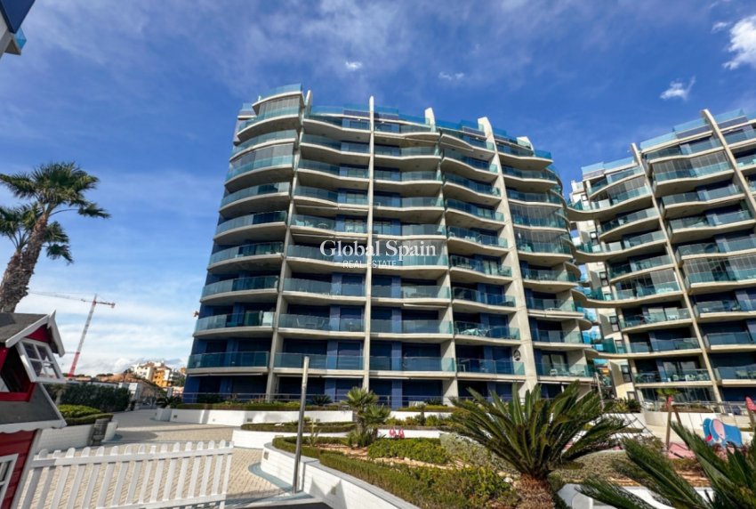 Wederverkoop - APPARTEMENT -
TORREVIEJA - Costa Blanca