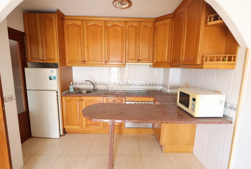 Wederverkoop - APPARTEMENT -
TORREVIEJA - Costa Blanca