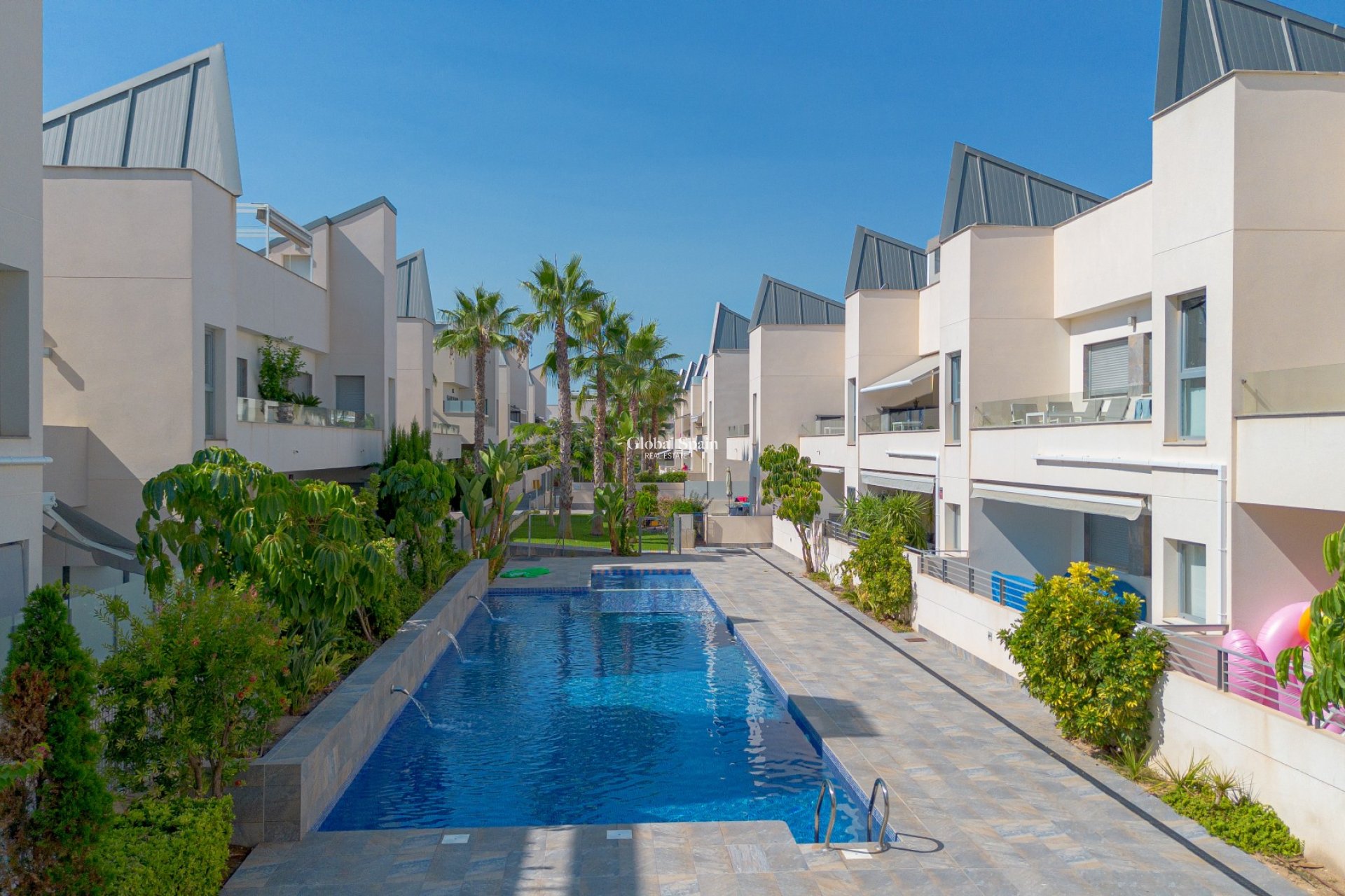 Wederverkoop - APPARTEMENT -
TORREVIEJA - Costa Blanca