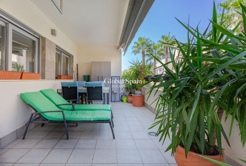 Wederverkoop - APPARTEMENT -
TORREVIEJA - Costa Blanca
