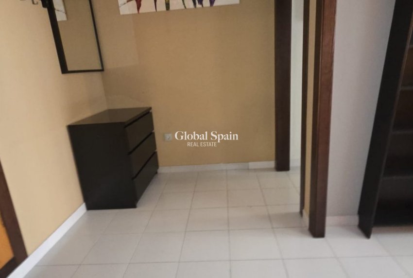 Wederverkoop - APPARTEMENT -
TORREVIEJA - Costa Blanca