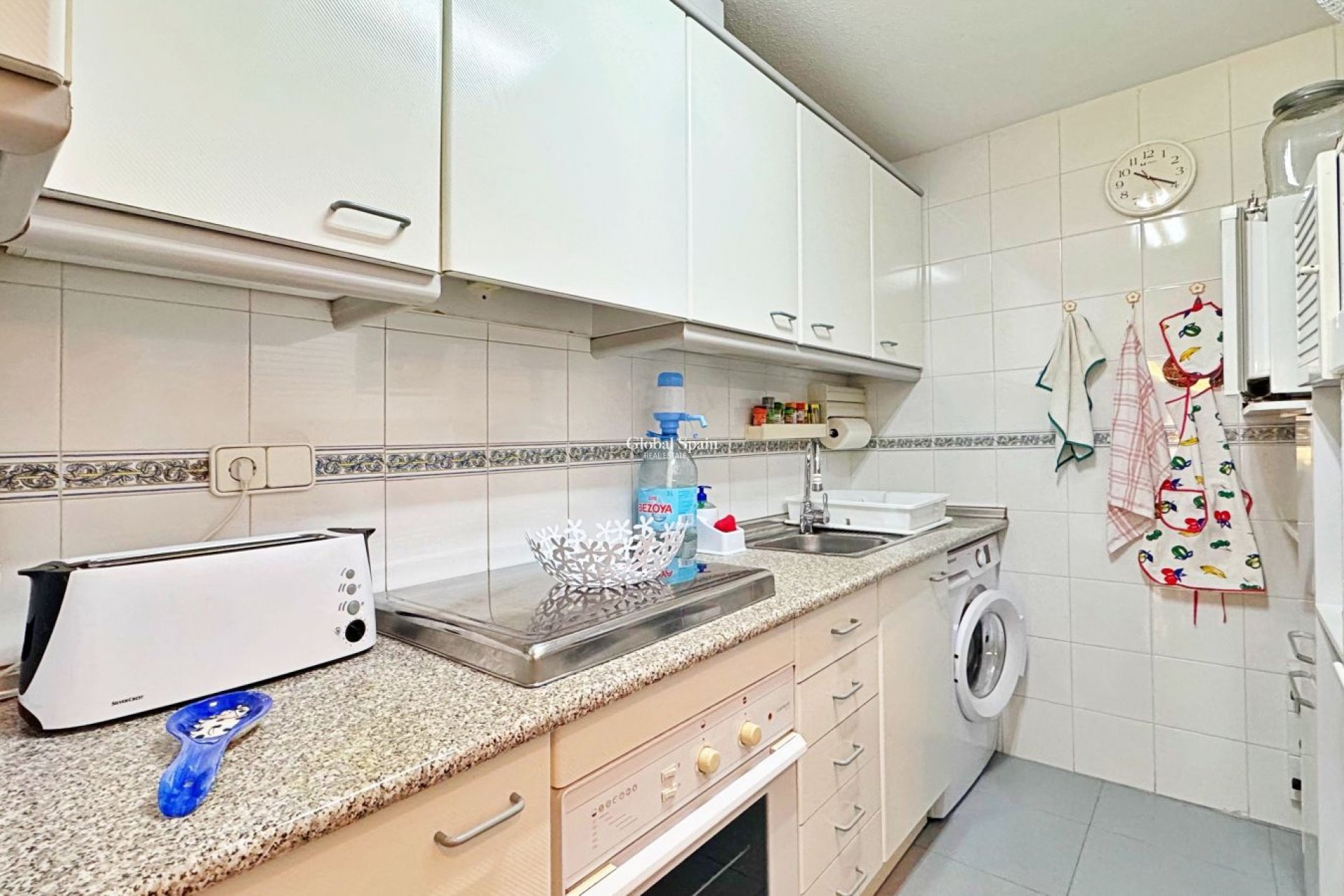 Wederverkoop - APPARTEMENT -
TORREVIEJA - Costa Blanca