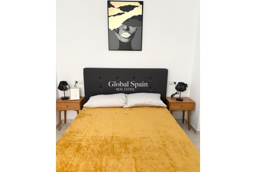 Wederverkoop - APPARTEMENT -
TORREVIEJA - Costa Blanca