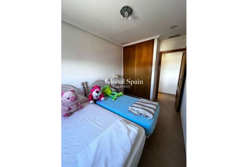 Wederverkoop - APPARTEMENT -
TORREVIEJA - Costa Blanca