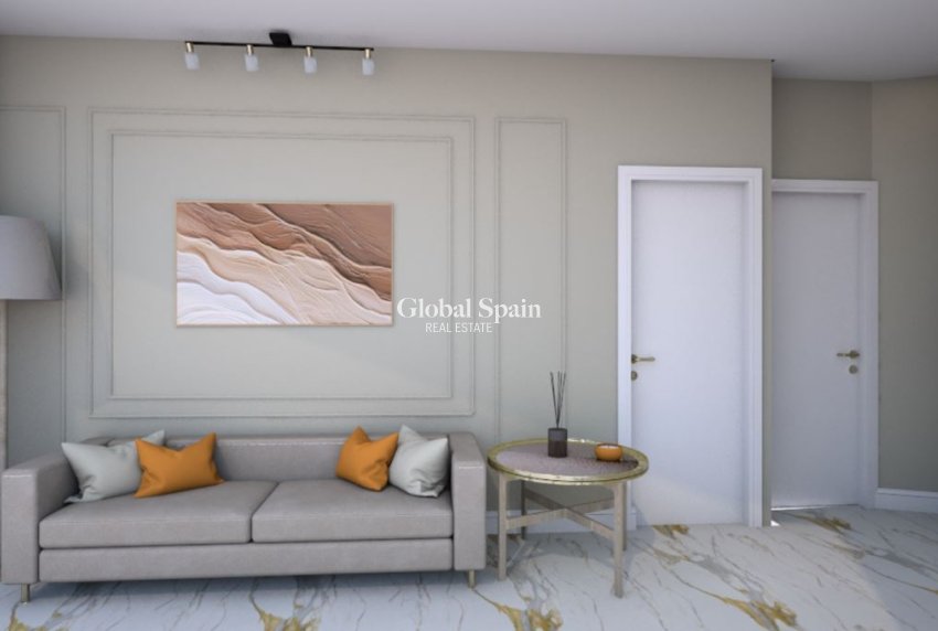 Wederverkoop - APPARTEMENT -
TORREVIEJA - Costa Blanca