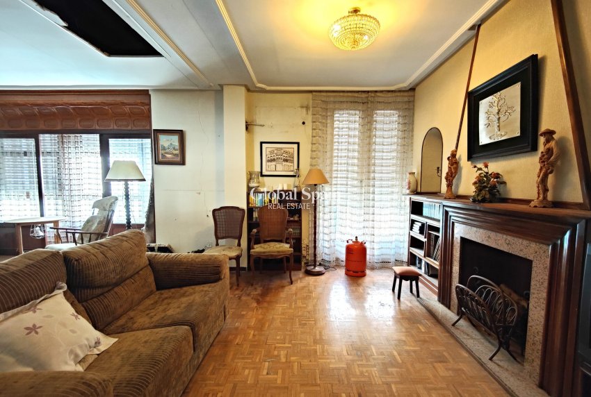 Wederverkoop - APPARTEMENT -
TORREVIEJA - Costa Blanca