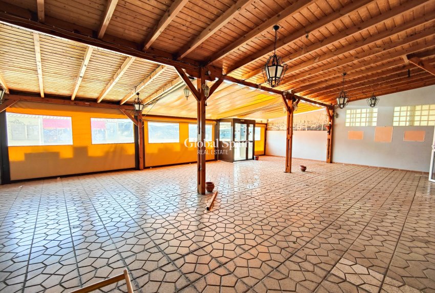 Wederverkoop - APPARTEMENT -
TORREVIEJA - Costa Blanca