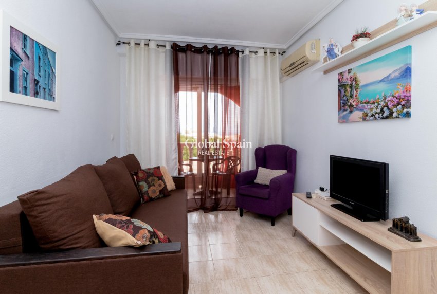 Wederverkoop - APPARTEMENT -
TORREVIEJA - Costa Blanca
