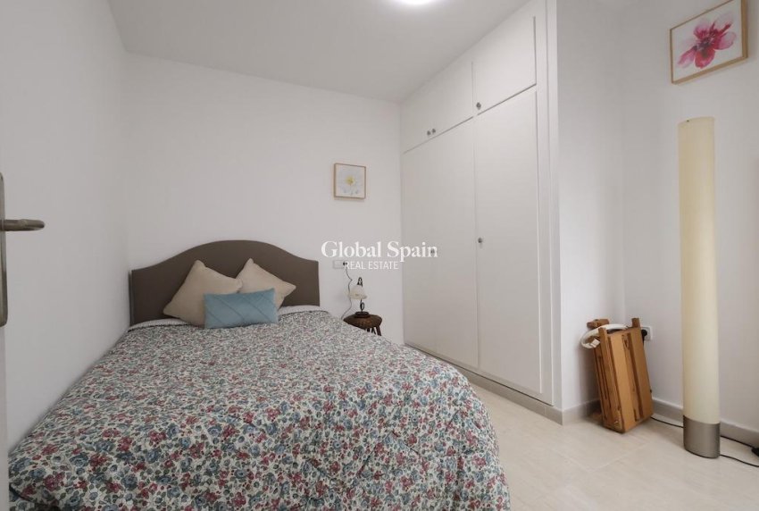 Wederverkoop - APPARTEMENT -
TORREVIEJA - Costa Blanca
