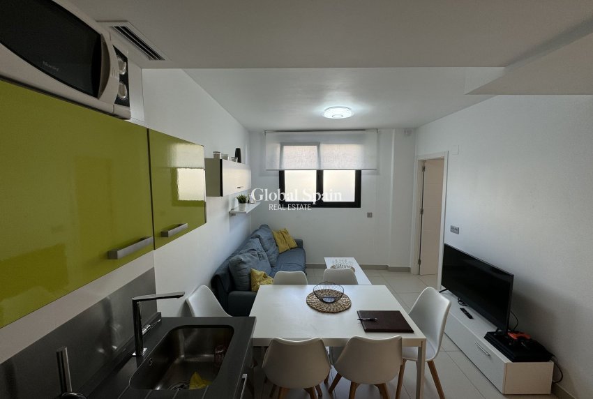 Wederverkoop - APPARTEMENT -
TORREVIEJA - Costa Blanca
