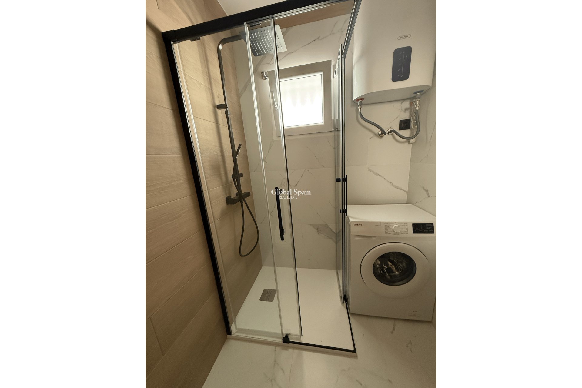 Wederverkoop - APPARTEMENT -
TORREVIEJA - Costa Blanca