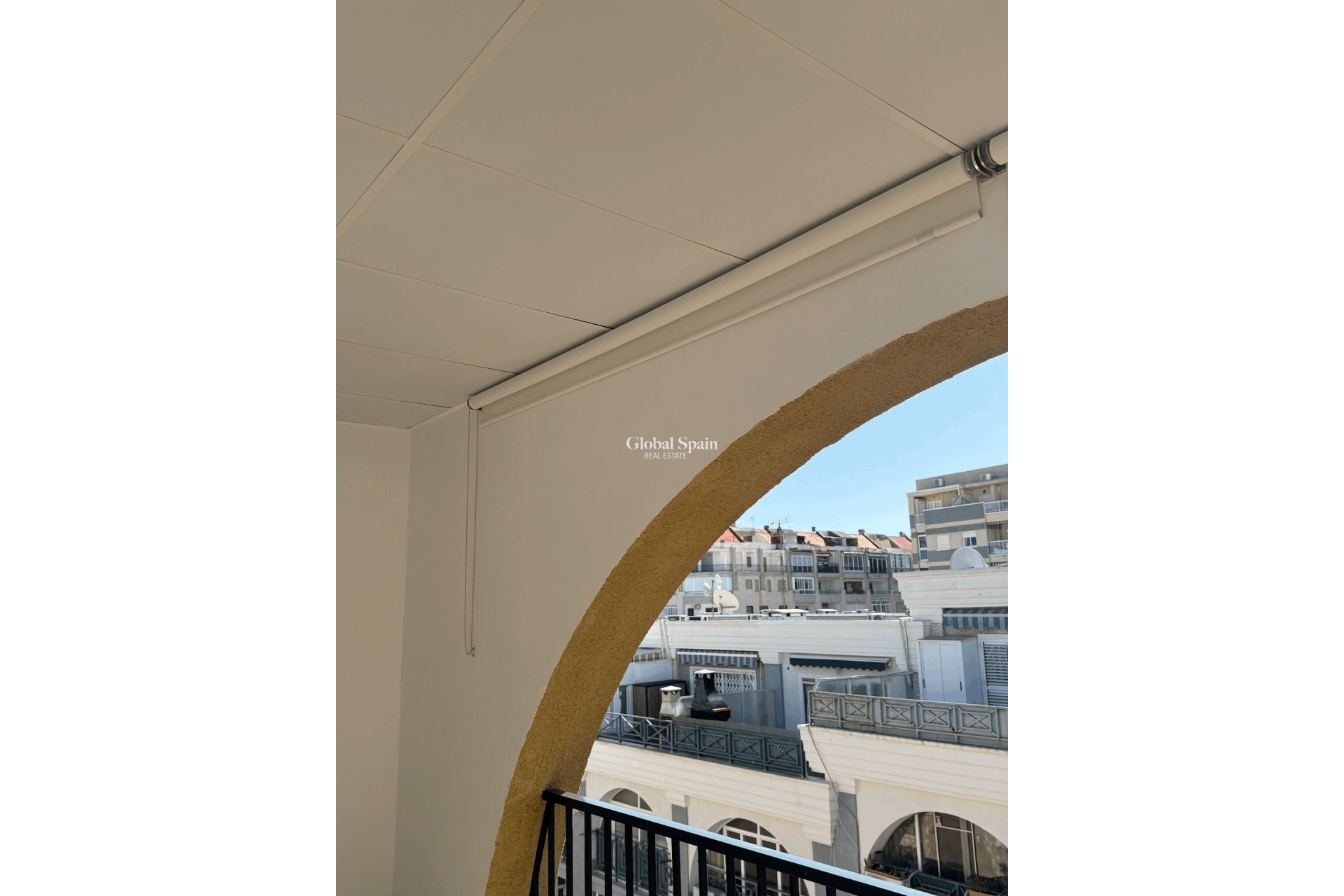 Wederverkoop - APPARTEMENT -
TORREVIEJA - Costa Blanca