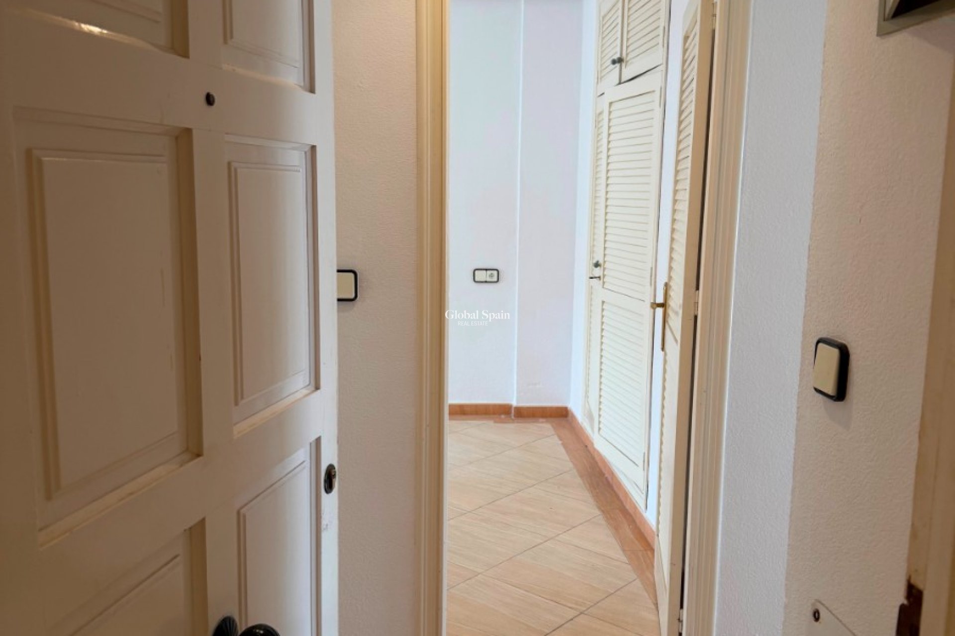 Wederverkoop - APPARTEMENT -
TORREVIEJA - Costa Blanca