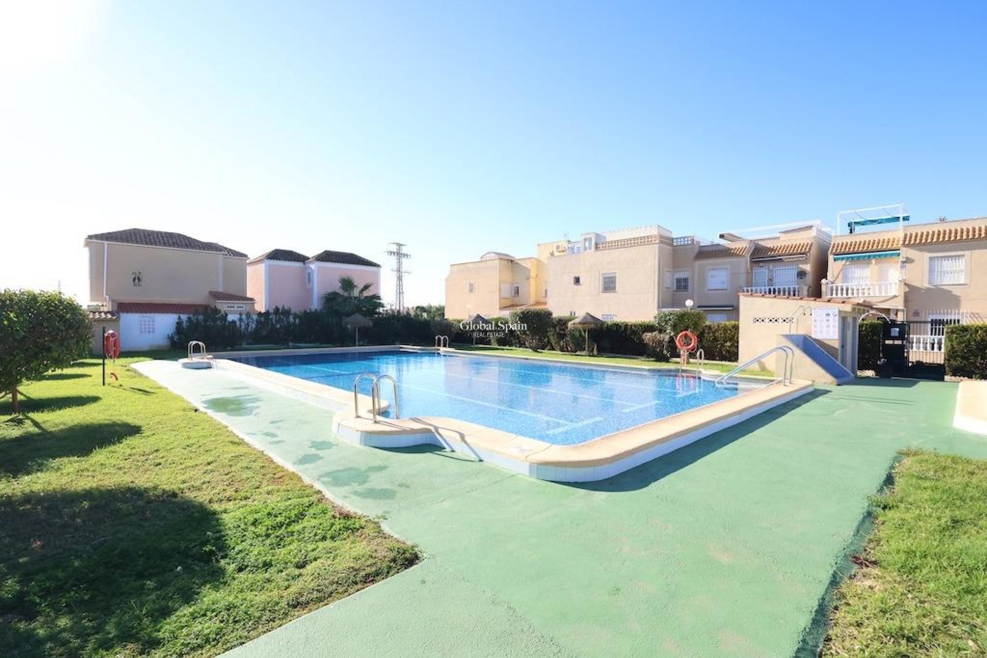 Wederverkoop - APPARTEMENT -
TORREVIEJA - Costa Blanca