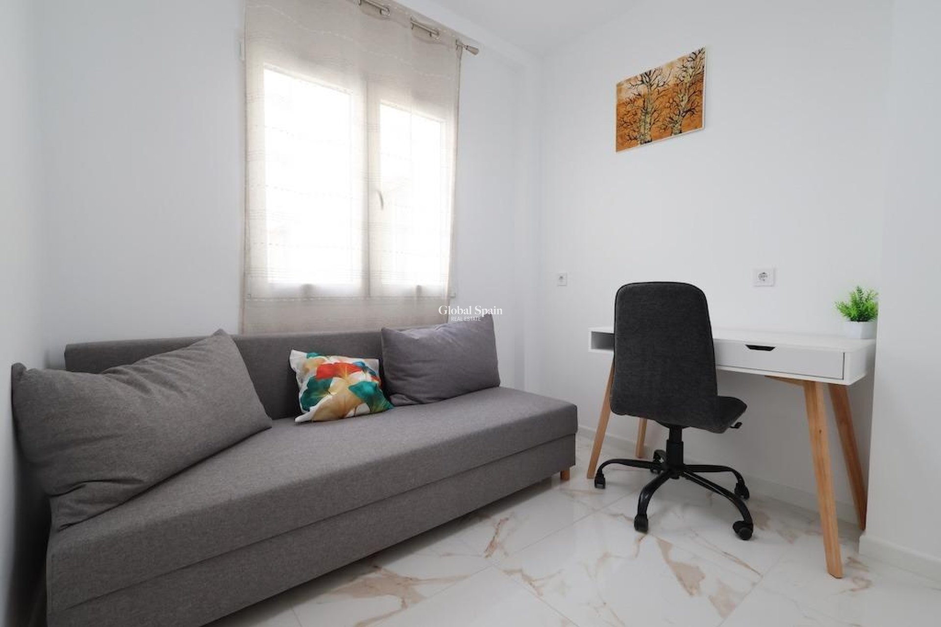 Wederverkoop - APPARTEMENT -
TORREVIEJA - Costa Blanca