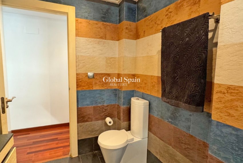 Wederverkoop - APPARTEMENT -
TORREVIEJA - Costa Blanca