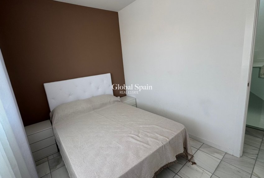 Wederverkoop - APPARTEMENT -
TORREVIEJA - Costa Blanca