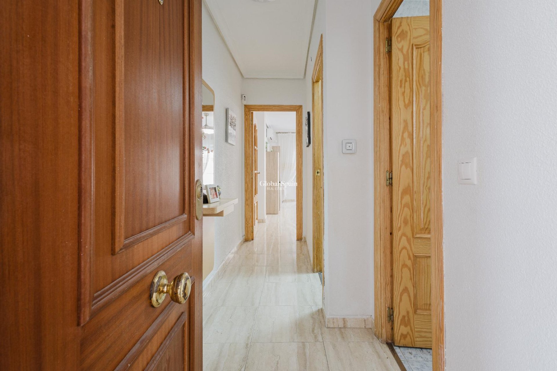 Wederverkoop - APPARTEMENT -
TORREVIEJA - Costa Blanca