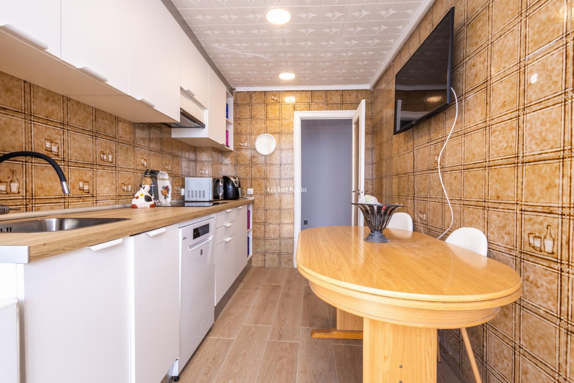 Wederverkoop - APPARTEMENT -
TORREVIEJA - Costa Blanca