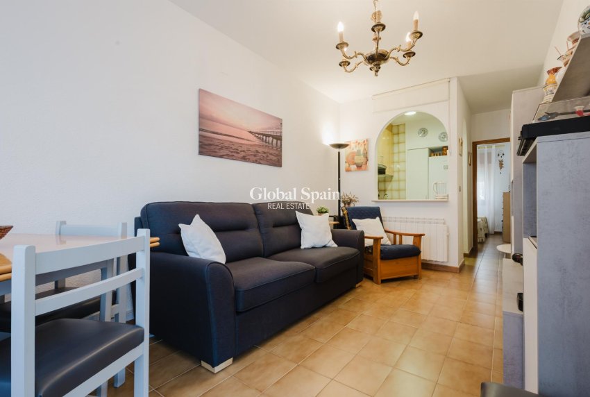 Wederverkoop - APPARTEMENT -
TORREVIEJA - Costa Blanca