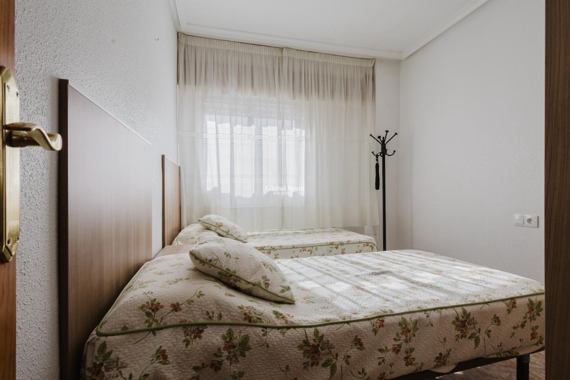 Wederverkoop - APPARTEMENT -
TORREVIEJA - Costa Blanca