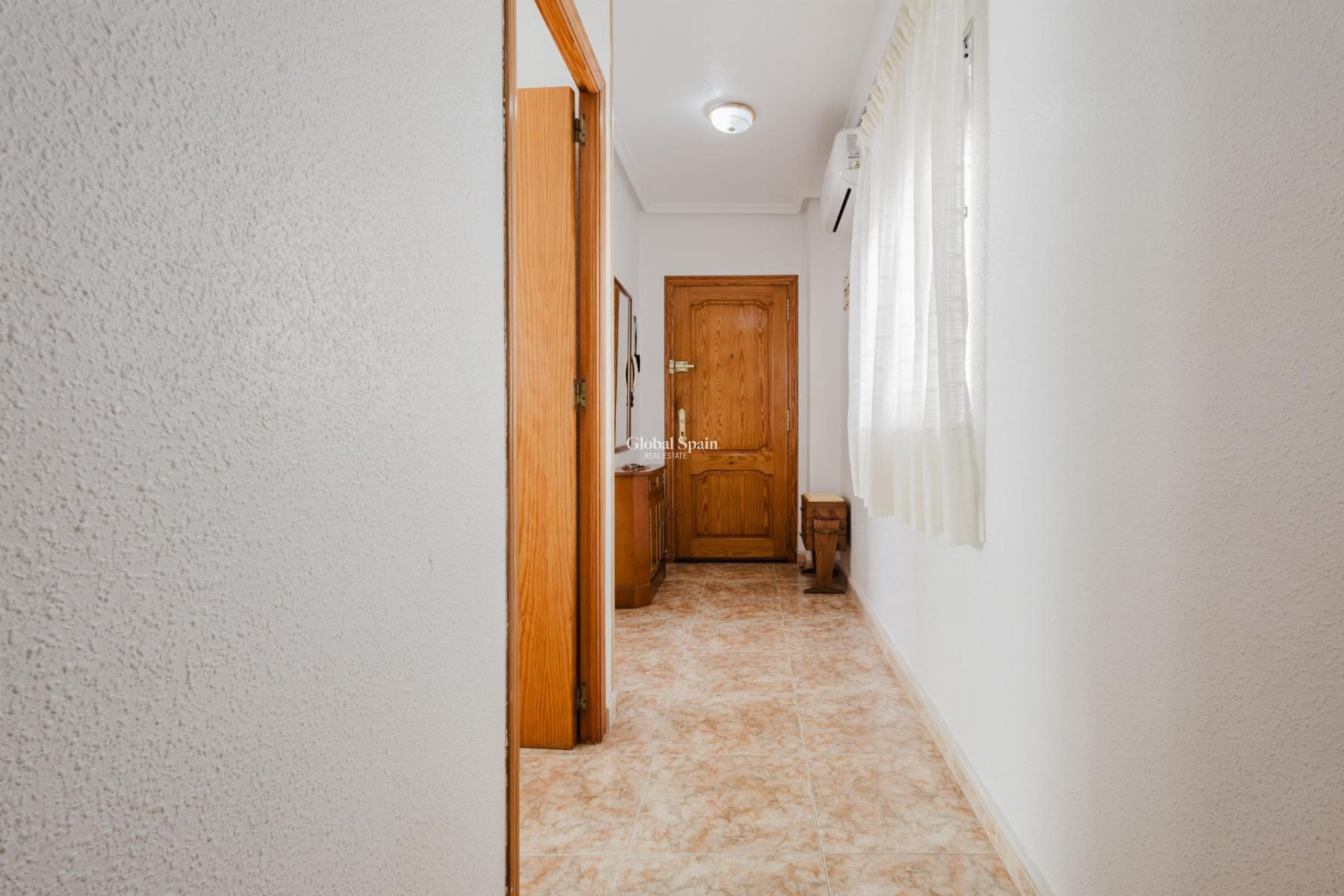 Wederverkoop - APPARTEMENT -
TORREVIEJA - Costa Blanca