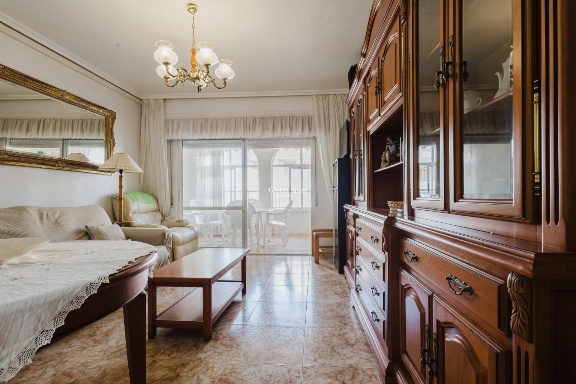 Wederverkoop - APPARTEMENT -
TORREVIEJA - Costa Blanca