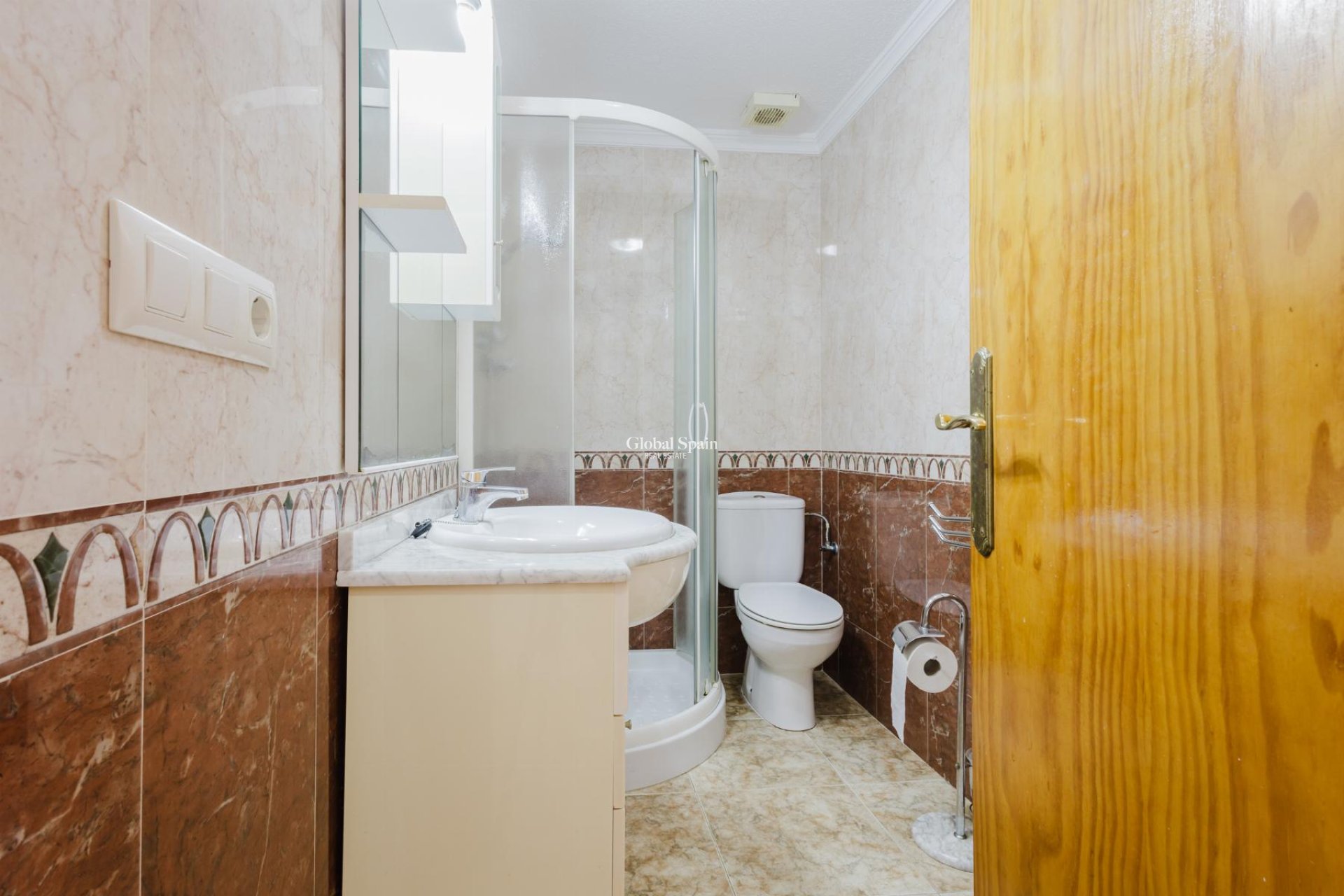 Wederverkoop - APPARTEMENT -
TORREVIEJA - Costa Blanca