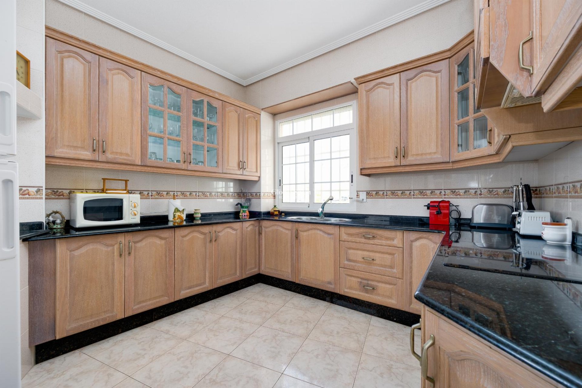 Wederverkoop - APPARTEMENT -
TORREVIEJA - Costa Blanca